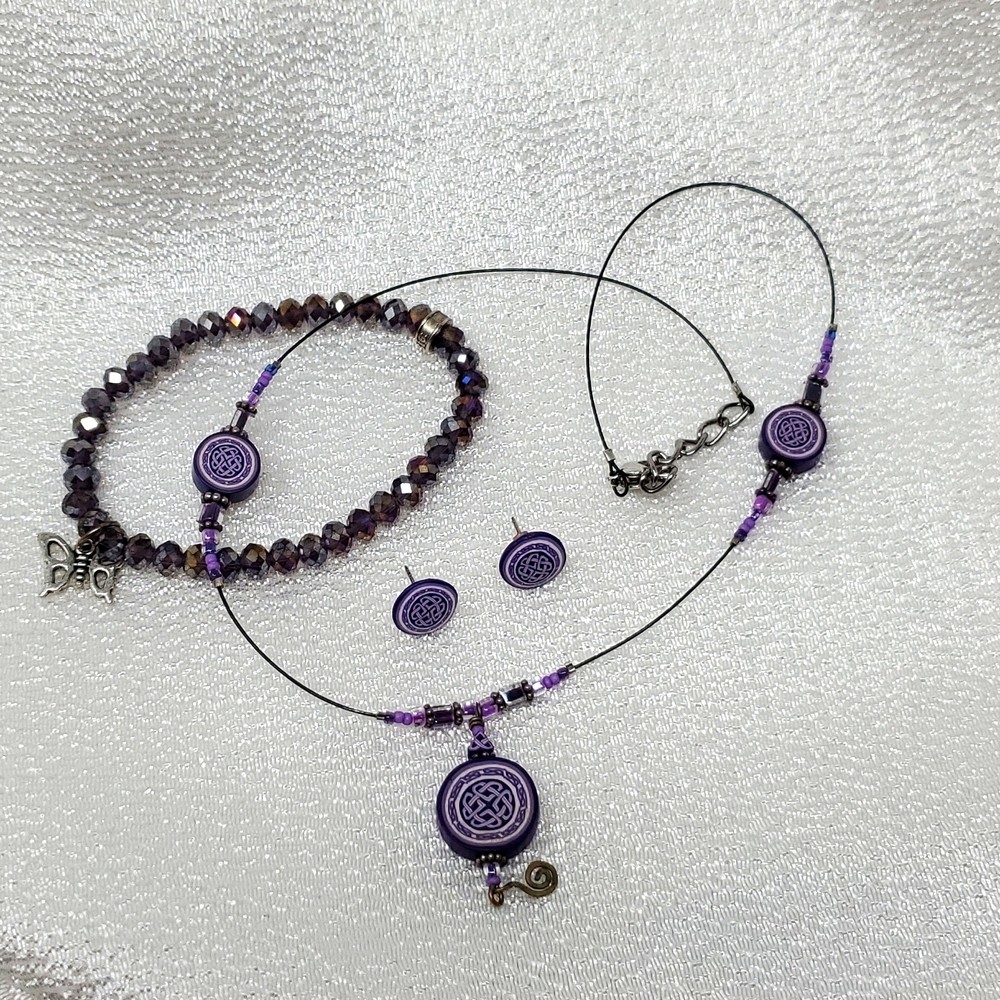 Butterfly Aroura Borealis Bracelet Purple Post Earrings and Pendant Necklace Set